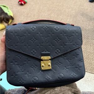 Louis Vuitton Navy Blue Leather Women's Bag